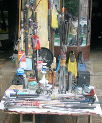 Mercado. Palos de golf en Rangún