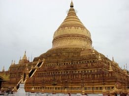 Pagoda de Shwezigon en Nyaung U.
